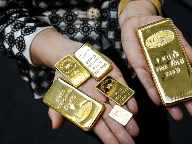 Historic Rally in Gold and Silver Markets: Gold Nears $4,500, Silver Breaks $70