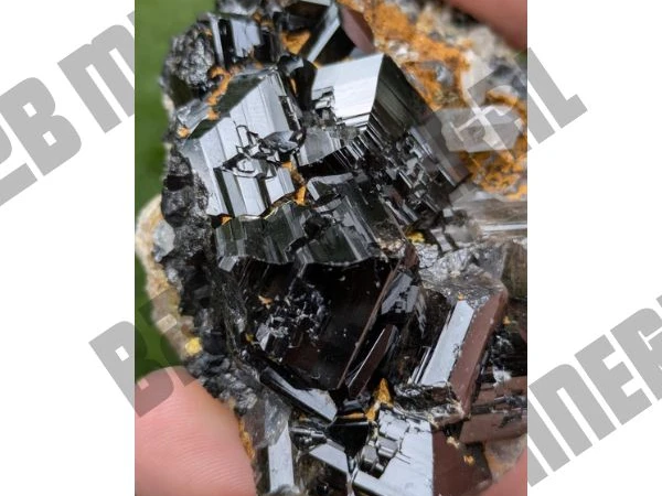 Tin ore(Cassiterite)